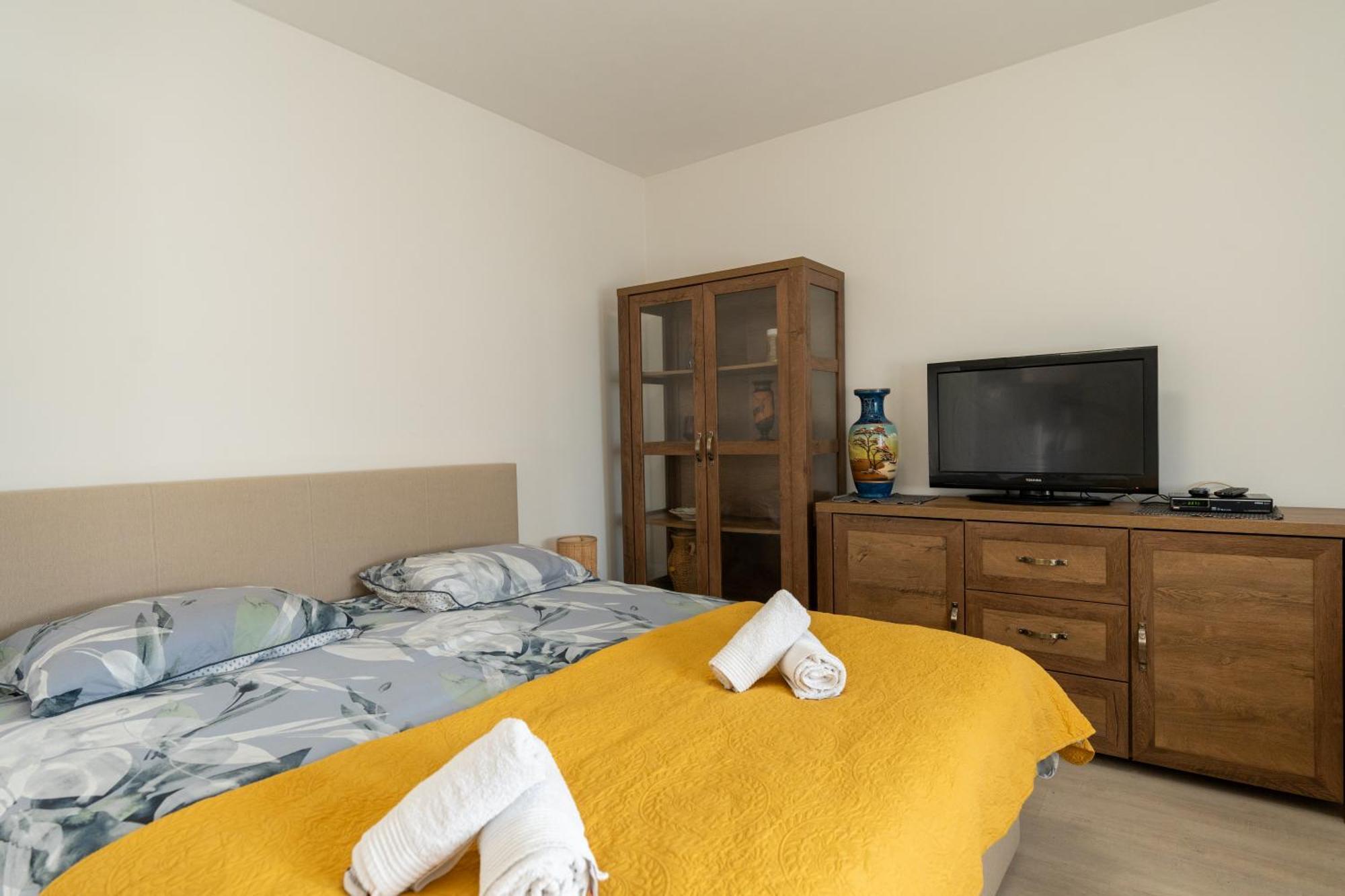 Two-Bedroom Apartment Rea In Rovinj Exterior foto